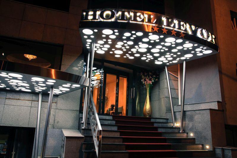 Kosher Hotel Lev Or Бухарест Екстер'єр фото