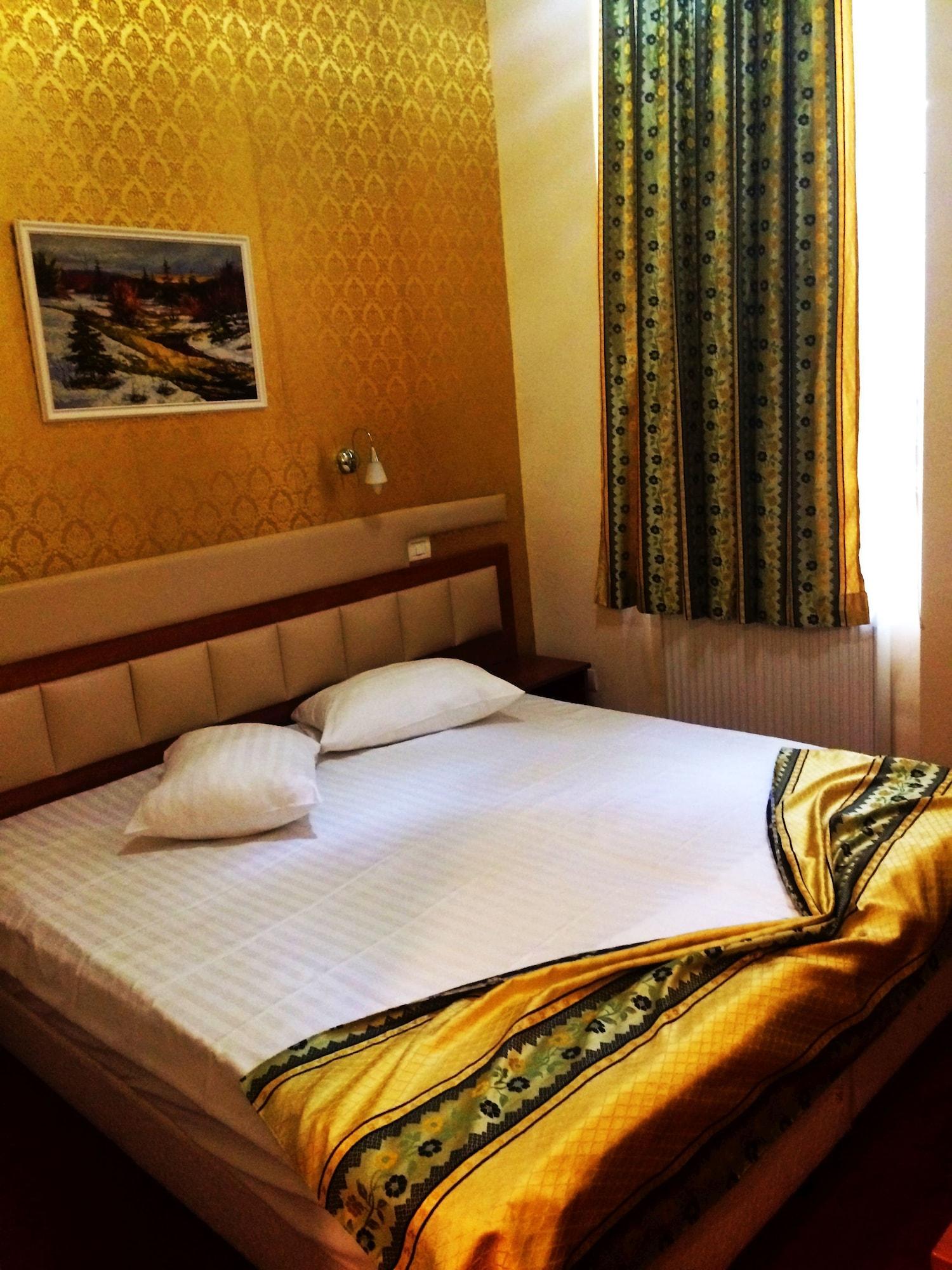 Kosher Hotel Lev Or Бухарест Екстер'єр фото