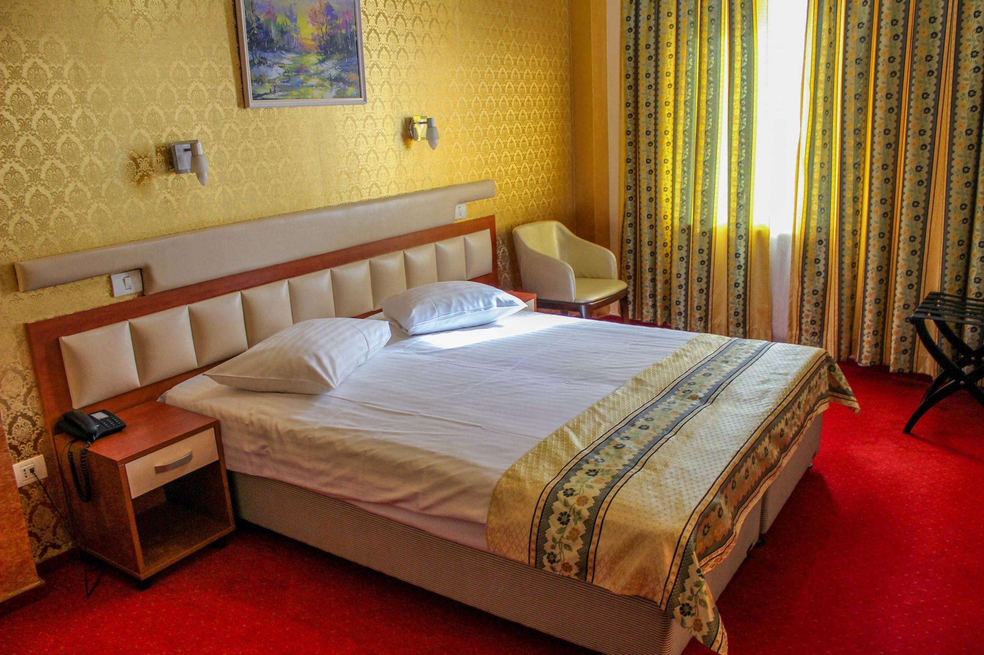 Kosher Hotel Lev Or Бухарест Екстер'єр фото