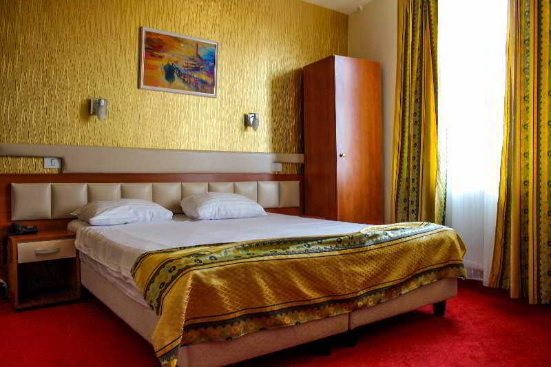 Kosher Hotel Lev Or Бухарест Екстер'єр фото