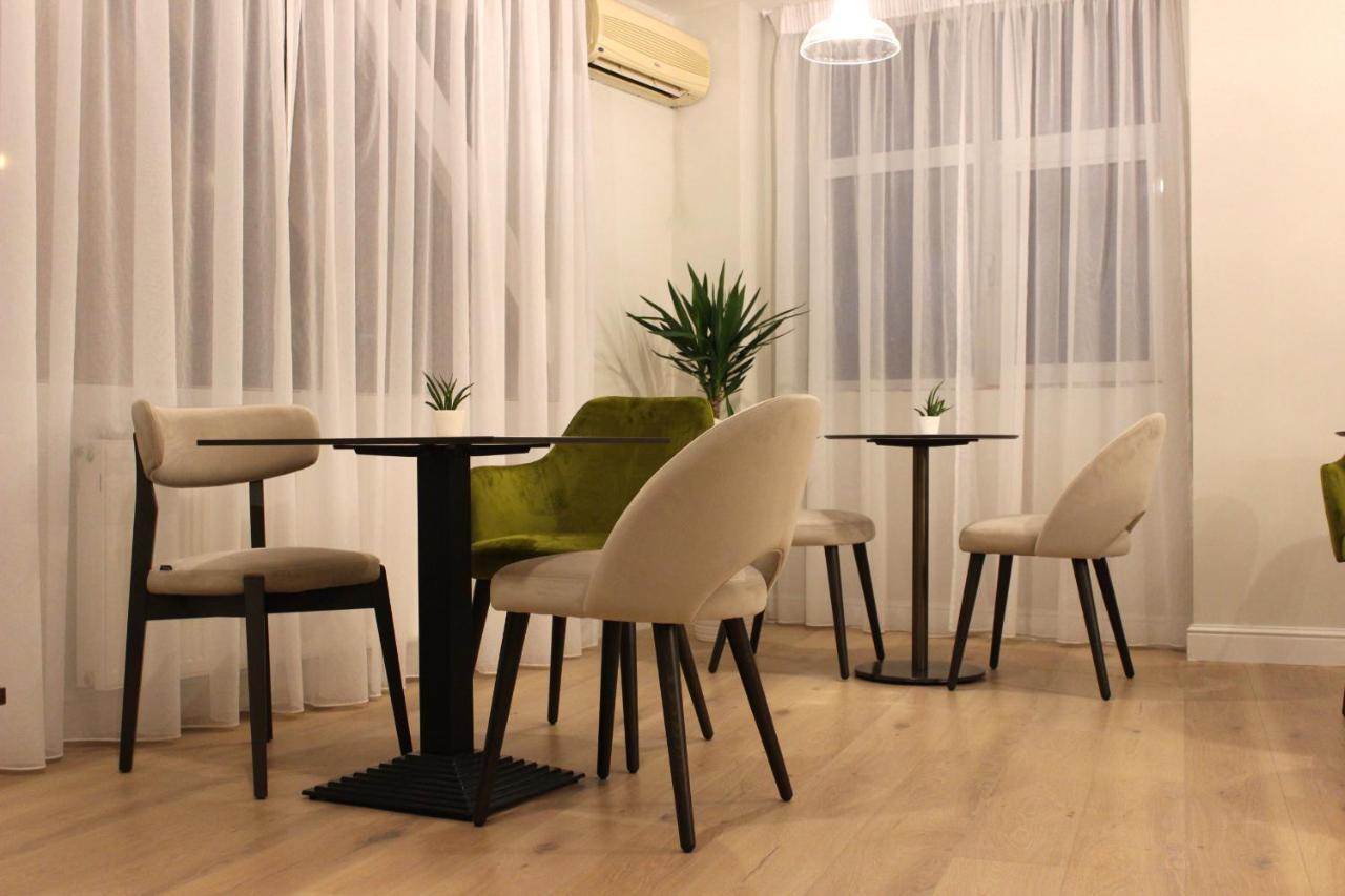 Kosher Hotel Lev Or Бухарест Екстер'єр фото